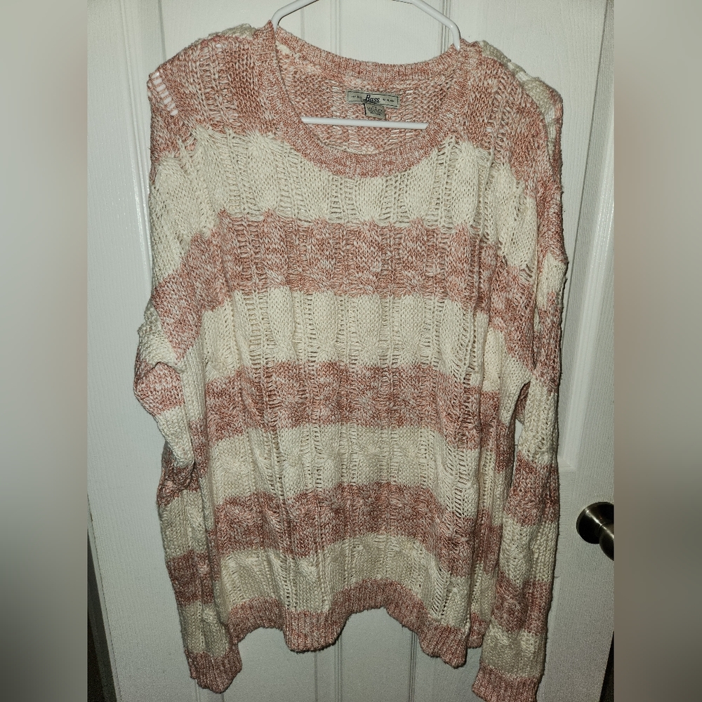 Bass sweater XL